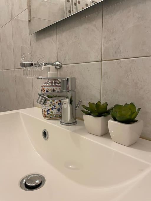 Accademia Love Apartment Bergamo Bagian luar foto