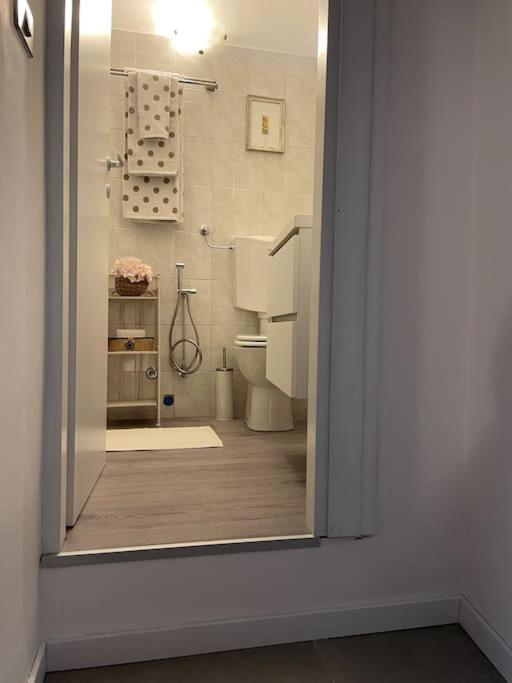 Accademia Love Apartment Bergamo Bagian luar foto