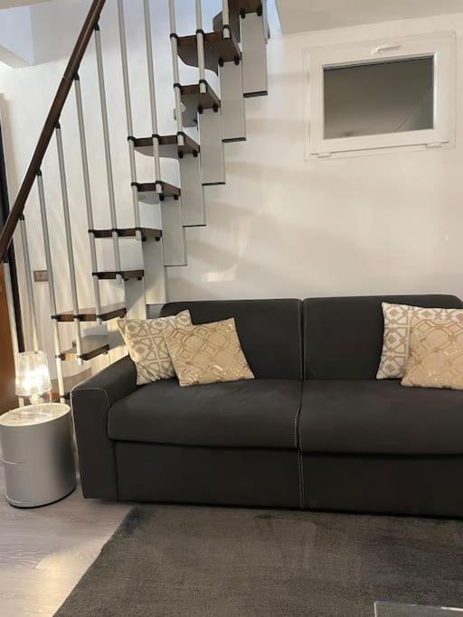 Accademia Love Apartment Bergamo Bagian luar foto
