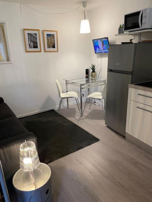 Accademia Love Apartment Bergamo Bagian luar foto