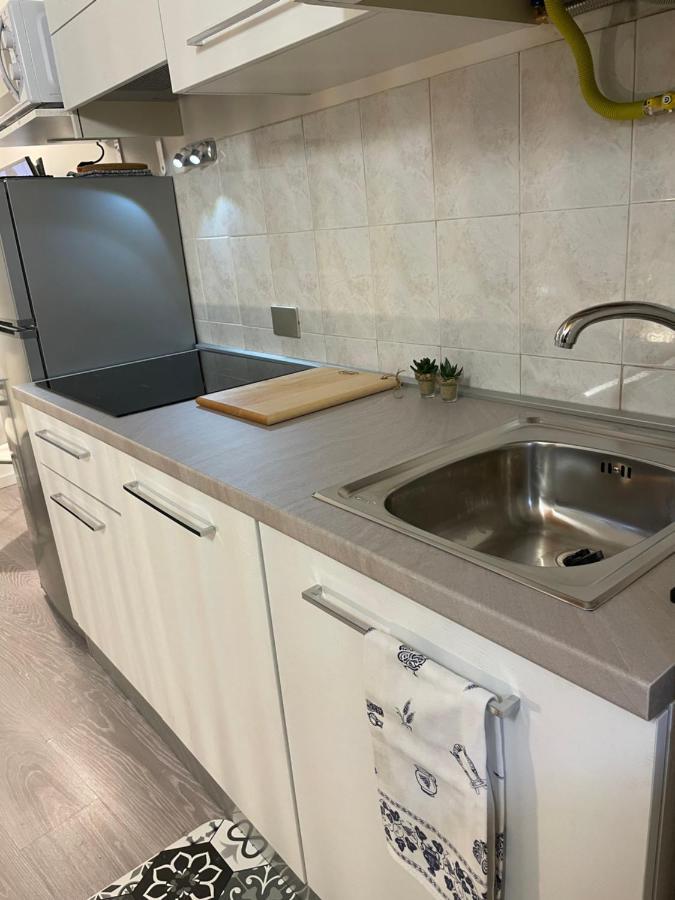 Accademia Love Apartment Bergamo Bagian luar foto