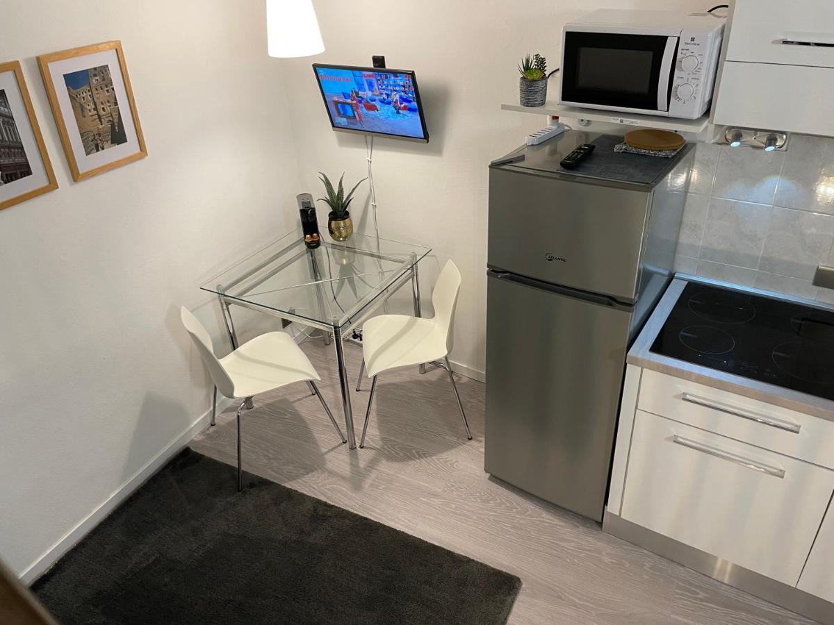 Accademia Love Apartment Bergamo Bagian luar foto
